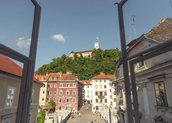 Galerija Rosa Centifolia Ljubljana