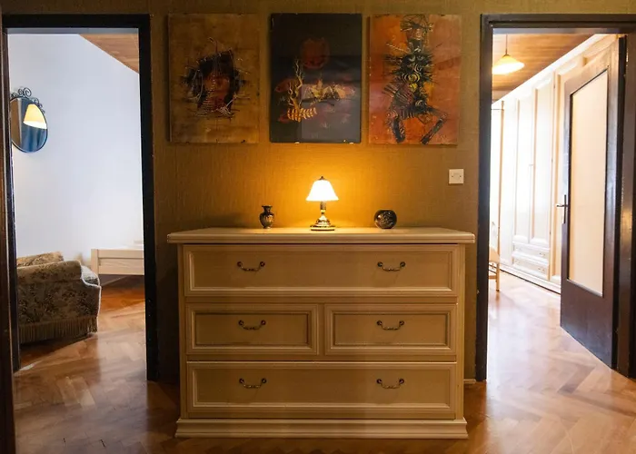 Apartment Galerija Rosa Centifolia *