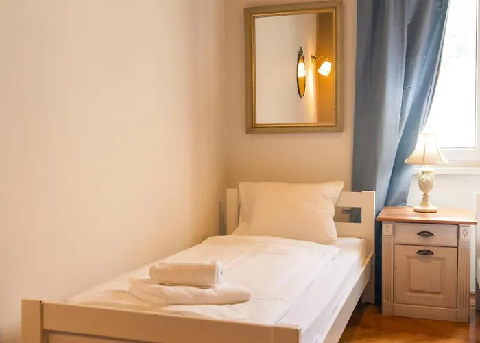 Galerija Rosa Centifolia Daire Ljubljana